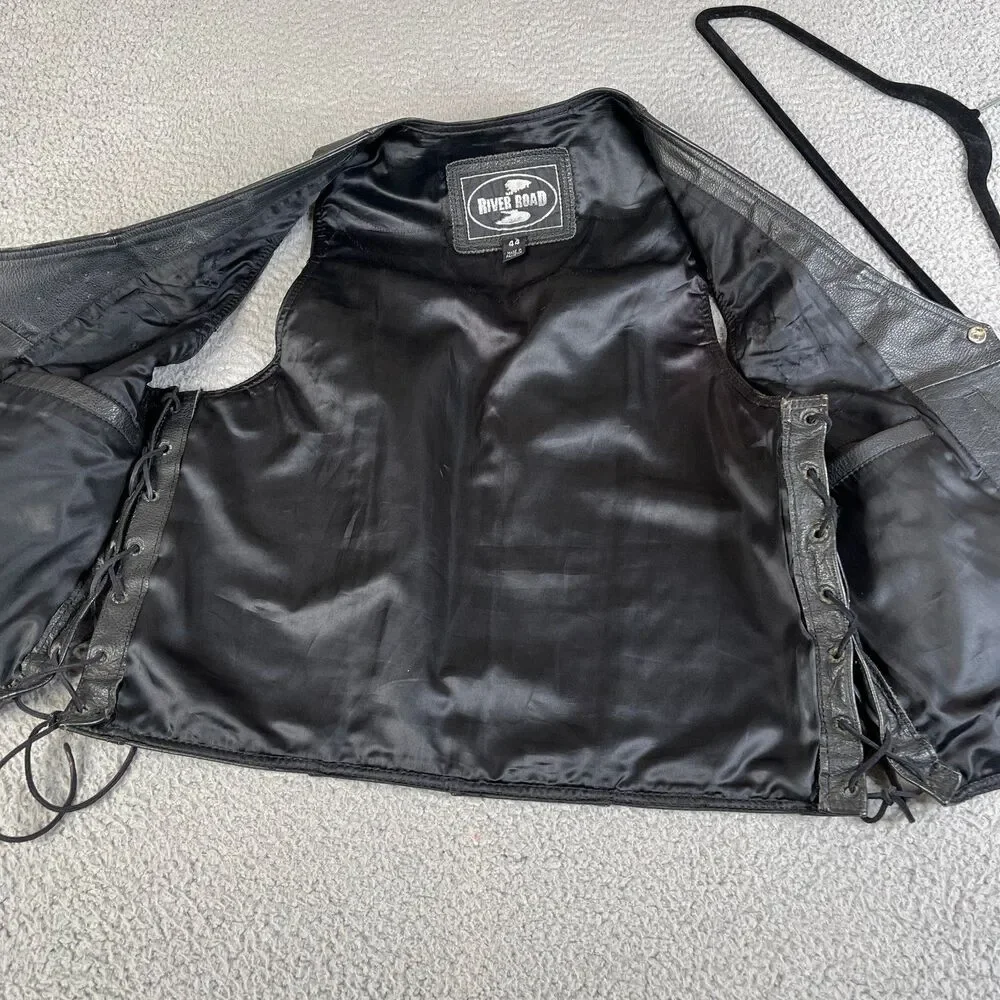 RIVER ROAD Leather Vest Mens Size 44 Black Motorcycle Biker Side Laces Snaps